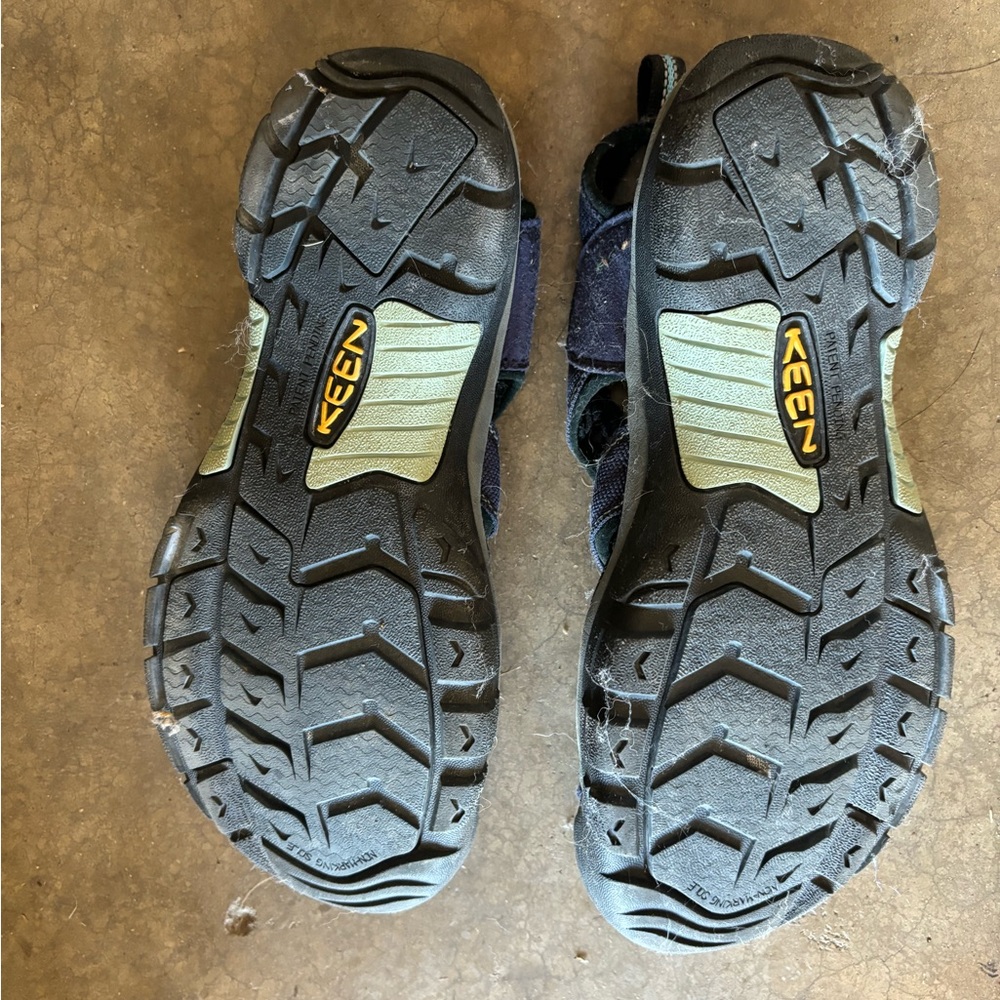 Keen Sandals - Picture 3 of 3